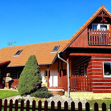 Villa Roubenka Rozkos Nové Město nad Metují Esterno foto