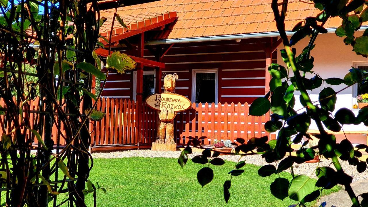 Villa Roubenka Rozkos Nové Město nad Metují Esterno foto