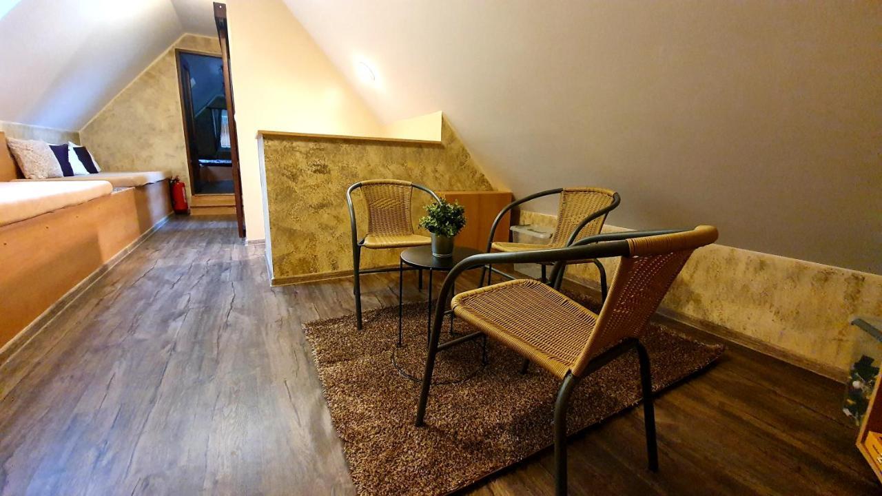 Villa Roubenka Rozkos Nové Město nad Metují Esterno foto